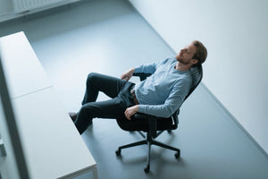 The Leaning Advantage: Why Backrest Tilt and Locking are Crucial for Work and Rest