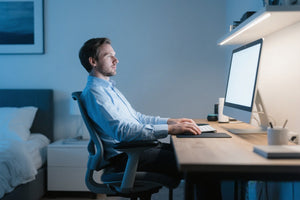 How Poor Seating Affects Your Neck, Shoulders, and Mood